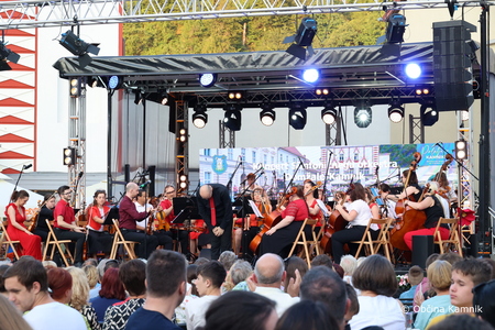 Poletje v Kamniku z Melodijami Mediterana (10)